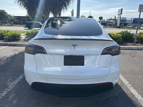 2024 Tesla Model Y Performance Dual Motor All-Wheel Drive