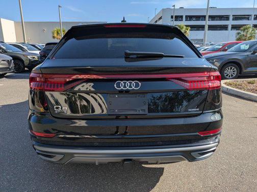 2023 Audi Q8 55 Premium Plus