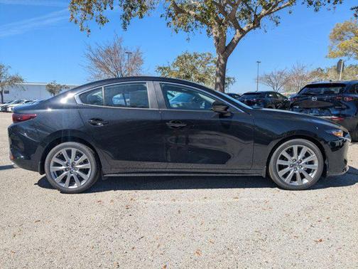 2025 Mazda Mazda3 FWD w/Preferred Package
