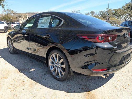 2025 Mazda Mazda3 FWD w/Preferred Package