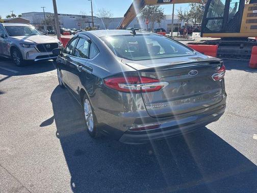 2019 Ford Fusion Hybrid SE