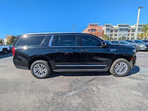2024 GMC Yukon XL SLT