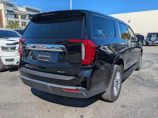 2024 GMC Yukon XL SLT