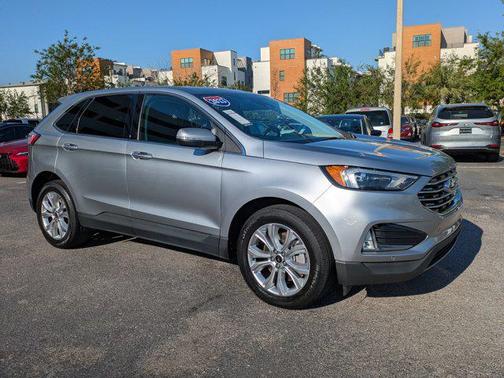 2023 Ford Edge Titanium
