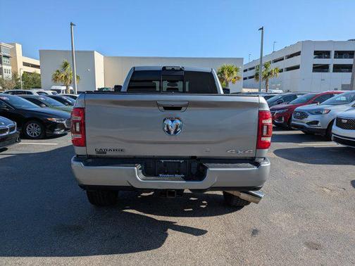 2021 RAM 2500 Laramie Crew Cab 4x4 6'4' Box