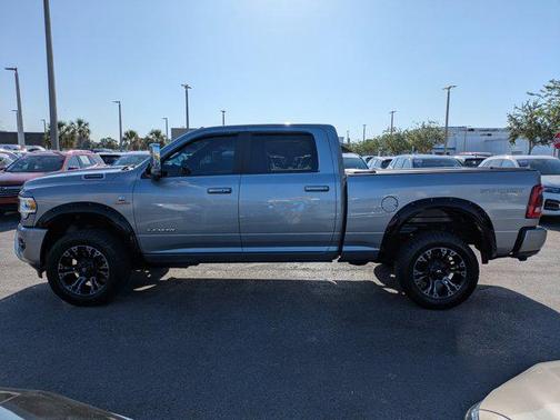 2021 RAM 2500 Laramie Crew Cab 4x4 6'4' Box