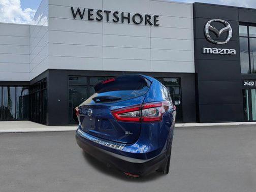 2022 Nissan Rogue Sport SL