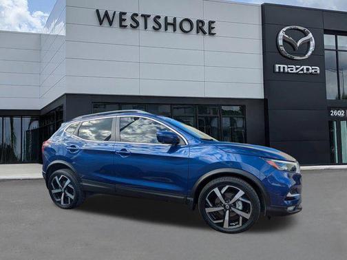 2022 Nissan Rogue Sport SL