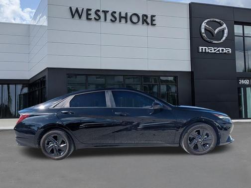 Phantom Black 2022 Hyundai ELANTRA HEV Blue