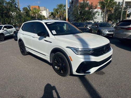 2023 Volkswagen Tiguan 2.0T SE R-Line Black 4MOTION