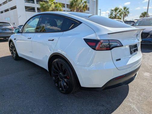 2022 Tesla Model Y Performance Dual Motor All-Wheel Drive