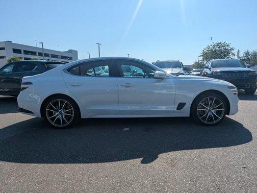 2022 Genesis G70 3.3T AWD