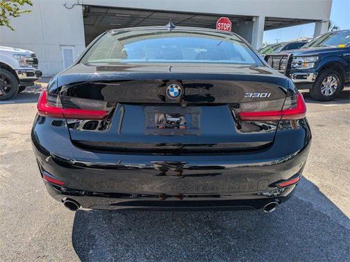 2022 BMW 330 330i
