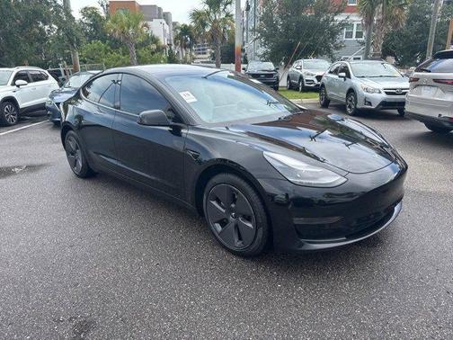 2022 Tesla Model 3 Standard Range