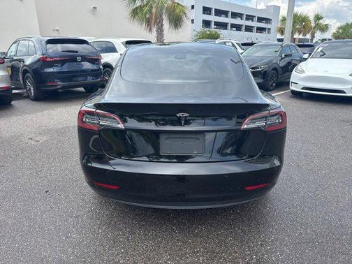 2022 Tesla Model 3 Standard Range