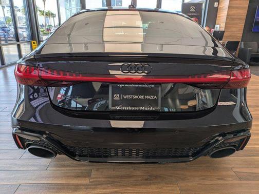 2021 Audi RS 7 4.0T