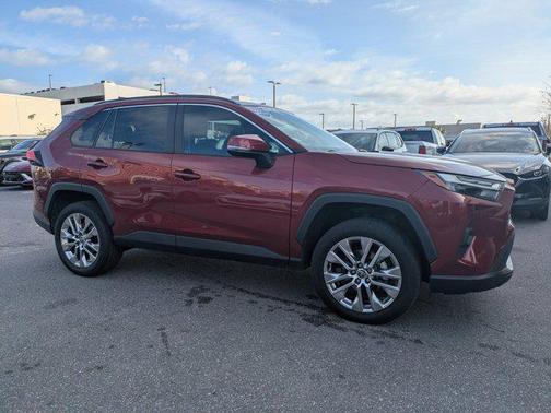 2022 Toyota RAV4 XLE Premium