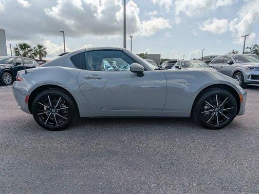 2024 Mazda MX-5 Miata RF Grand Touring