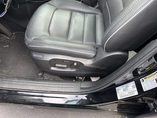 2024 Mazda CX-5 2.5 S Preferred Package