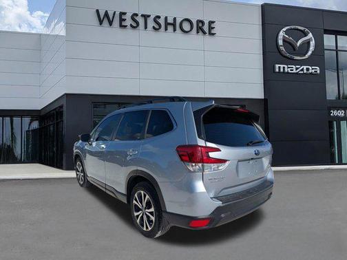 Ice Silver Metallic 2022 Subaru Forester Limited