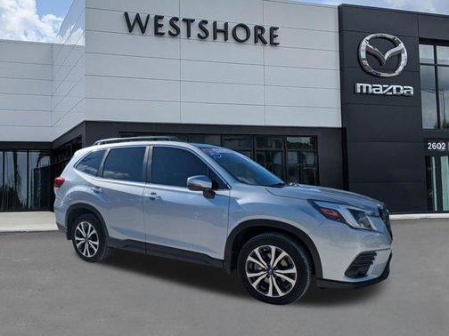 Ice Silver Metallic 2022 Subaru Forester Limited