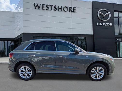 2025 Audi Q3 Premium 45 TFSI S line quattro Tiptronic