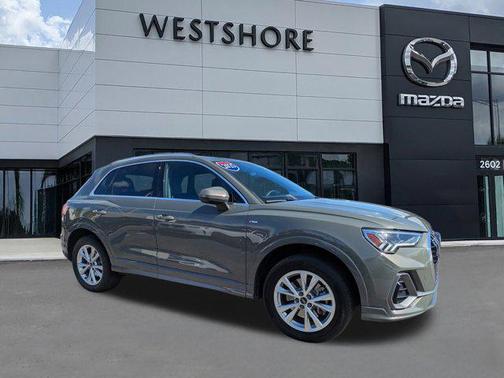 2025 Audi Q3 Premium 45 TFSI S line quattro Tiptronic