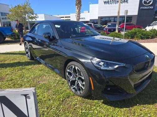 2025 BMW M240 i xDrive