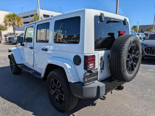 2017 Jeep Wrangler Unlimited Smoky Mountain 4x4