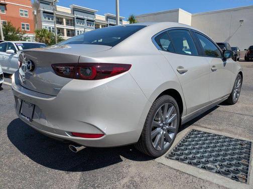 2025 Mazda Mazda3 FWD w/Preferred Package