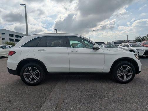 2021 Mercedes-Benz GLC 300 4MATIC
