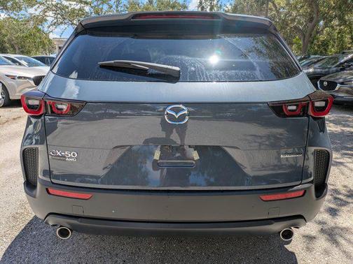 2025 Mazda CX-50 2.5 S Preferred Package