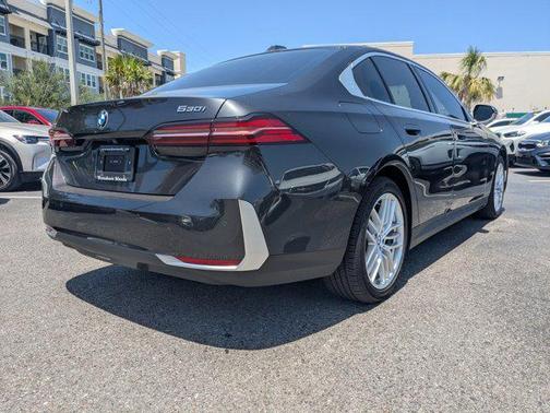 2024 BMW 530 i