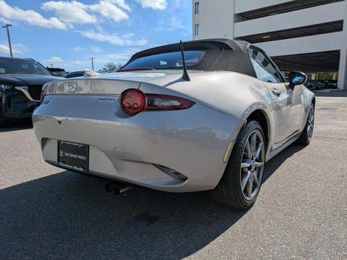 2022 Mazda MX-5 Miata Grand Touring