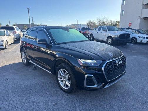 2022 Audi Q5 45 S line Premium