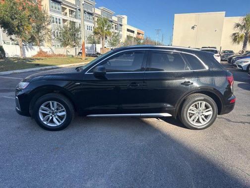 2022 Audi Q5 45 S line Premium