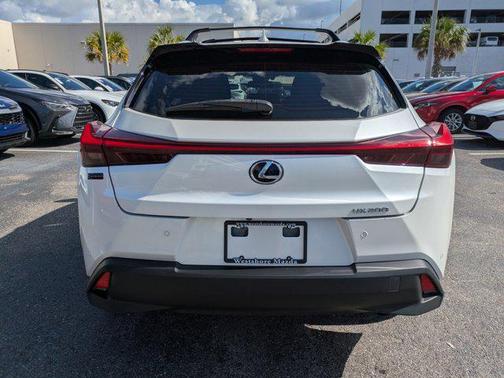 2022 Lexus UX 200 Base