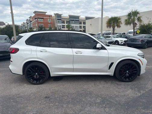 2023 BMW X5 sDrive40i