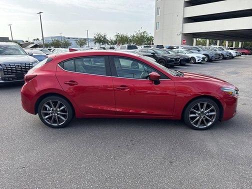 2018 Mazda Mazda3 Grand Touring