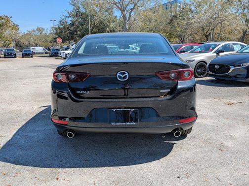 2025 Mazda Mazda3 FWD w/Preferred Package
