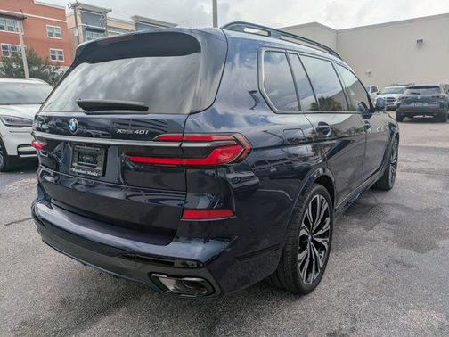 2024 BMW X7 xDrive40i