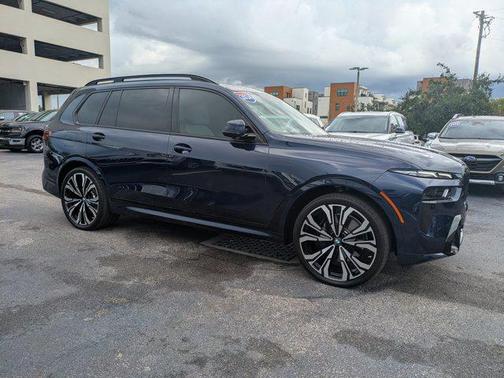 2024 BMW X7 xDrive40i