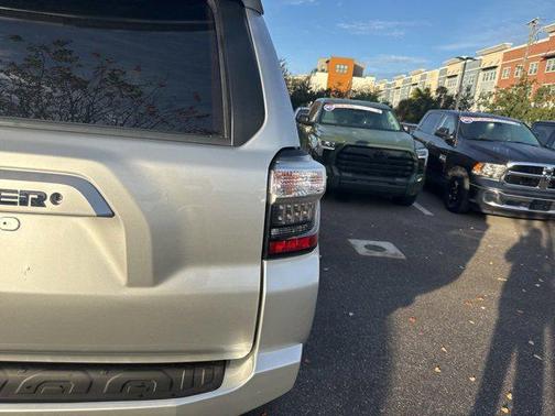 2021 Toyota 4Runner SR5