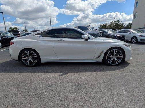 2019 INFINITI Q60 3.0T LUXE