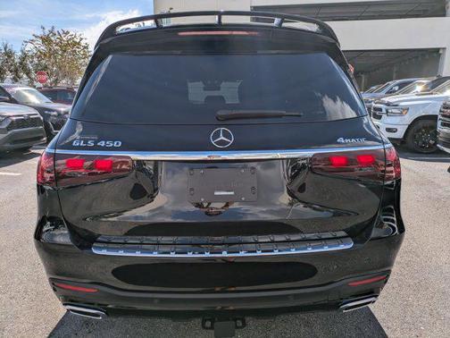 2025 Mercedes-Benz GLS 450 4MATIC