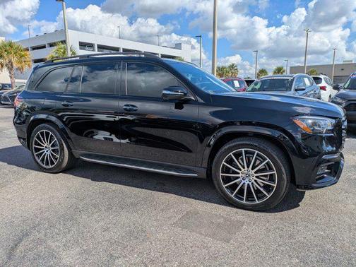 2025 Mercedes-Benz GLS 450 4MATIC