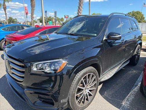 2025 Mercedes-Benz GLS 450 4MATIC