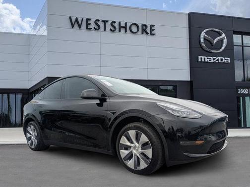 2022 Tesla Model Y Long Range Dual Motor All-Wheel Drive
