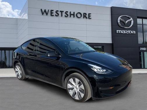 2022 Tesla Model Y Long Range Dual Motor All-Wheel Drive