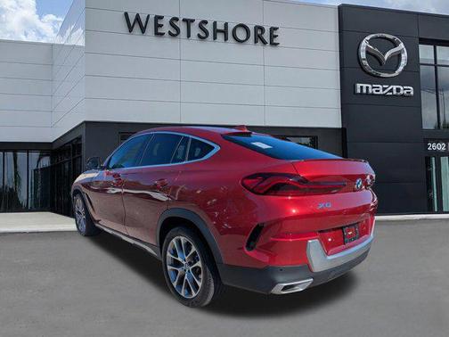 2023 BMW X6 xDrive40i